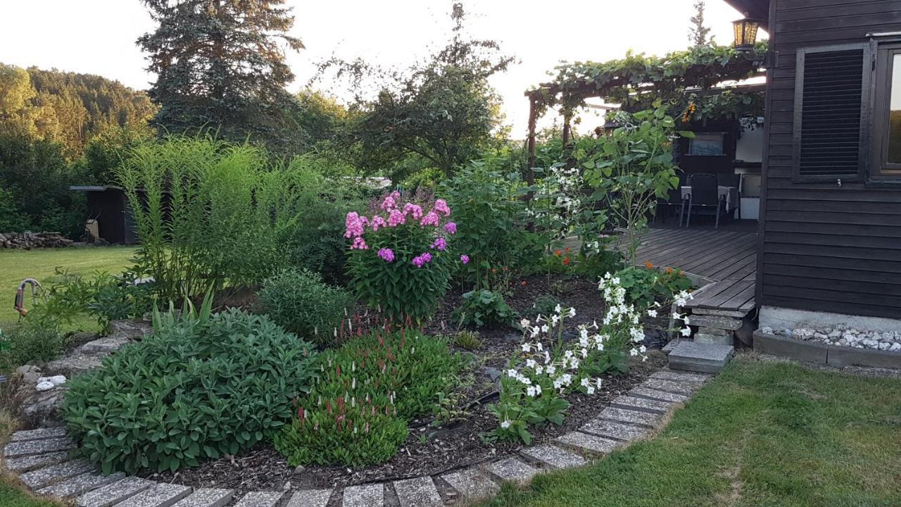 Gemuetliches Ferienhaus Mit Grossem Garten, Ideal Fuer Naturliebhaber Gerhardshofen Buitenkant foto