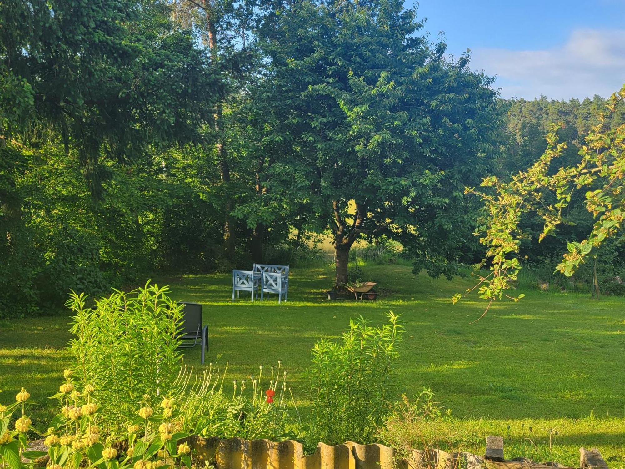 Gemuetliches Ferienhaus Mit Grossem Garten, Ideal Fuer Naturliebhaber Gerhardshofen Buitenkant foto